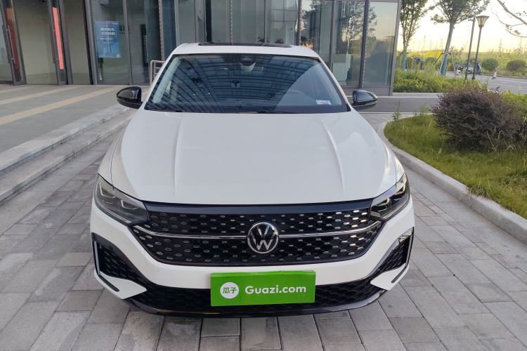 Used Volkswagen Lavida 2024 300TSI DSG Starry Sky Deluxe Edition
