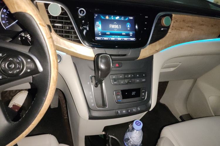 Used Buick GL8 2018 ES 28T Comfort Model China VI Standard