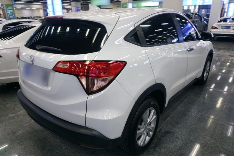 Used Honda Vezel 2017 1.8L CVT 2WD Elite Model

