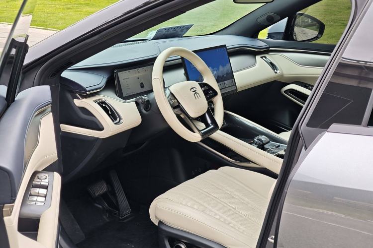 Used BYD Song L EV 2024 550 km Excellence Version
