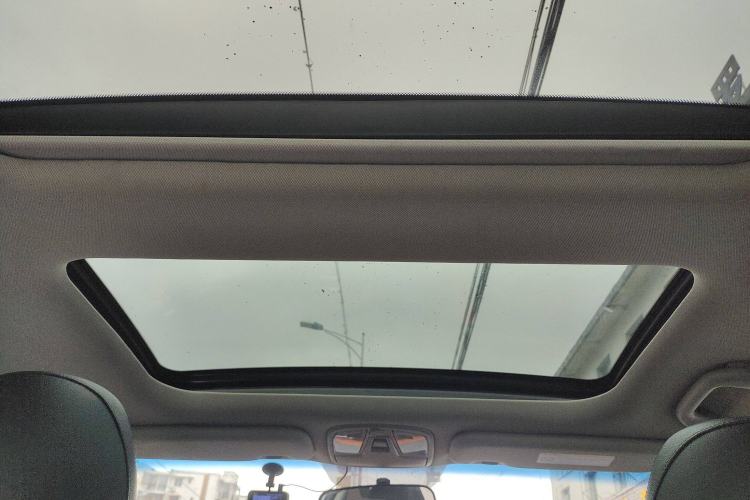 Used Kia K5 2015 2.0L Automatic LUX
