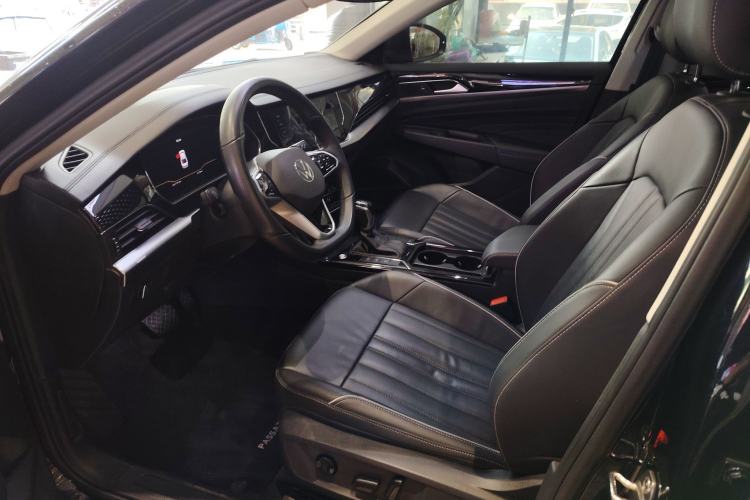 Used Volkswagen Passat 2023 330TSI Starry Elite Edition
