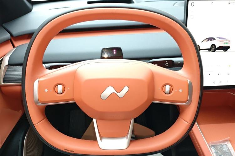 Used ONVO L60 2024 60 kWh All-Wheel Drive
