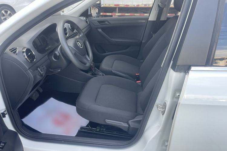 Used Volkswagen Jetta 2017 1.5L Automatic Fashion Model
