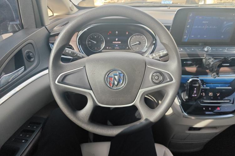 Used Buick GL8 2022 Land Cruiser Executive Class 652T Comfort Model
