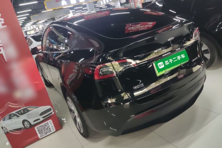 Used Tesla Model Y 2021 Standard Range Rear-Wheel Drive Version