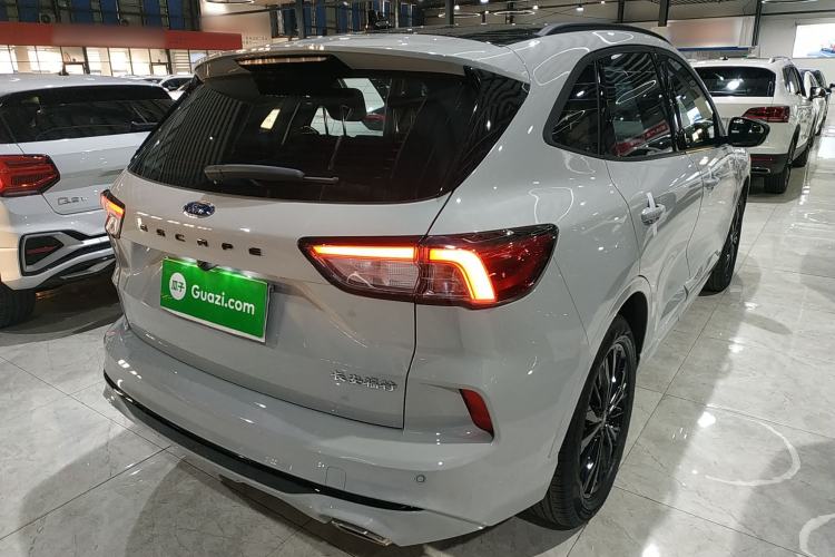 Used Ford Escape 2024 EcoBoost 245 Four-Wheel Drive ST-Line Pro Trim
