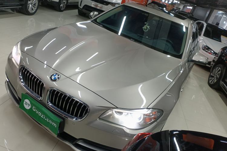 Used BMW 5 Series 2017 525Li Leading Model
