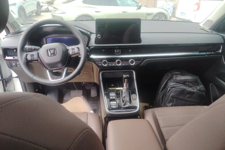 Used Honda CR-V 2023 240TURBO Two-Wheel Drive Deluxe Edition 7 Seats
