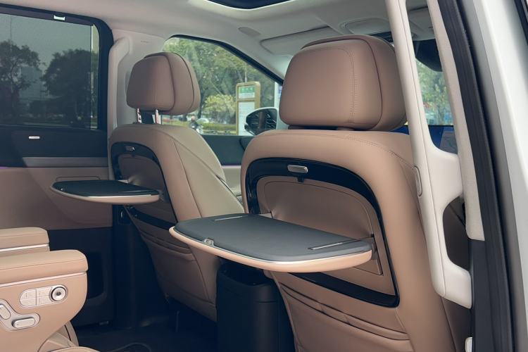 Used XPeng X9 2024 610 Long-Range Max
