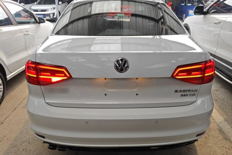 Used Volkswagen Sagitar 2018 280TSI DSG Ignite Edition
