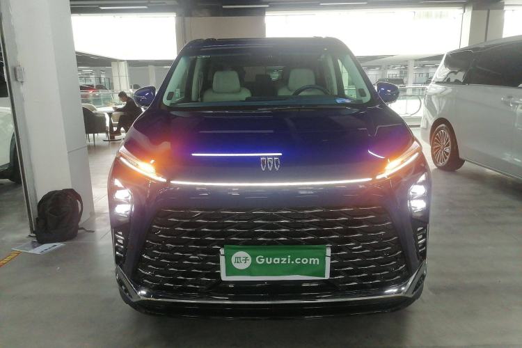 Used Buick GL8 New Energy 2024 Lu Zun Luxury Edition 7-Seater
