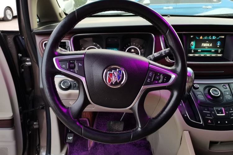 Used Buick GL8 2017 25S Luxury Version China V Standard
