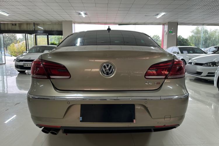 Used Volkswagen FAW-Volkswagen CC 2015 1.8TSI Luxury Model
