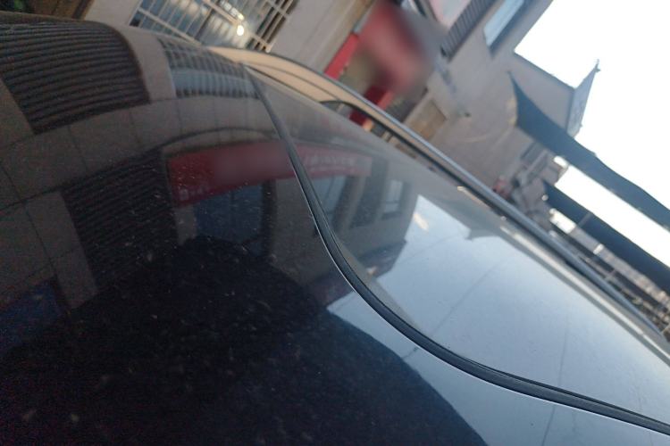 Used Roewe RX8 2019 30T Smart Connectivity Two-Wheel Drive Supreme Flagship Edition
