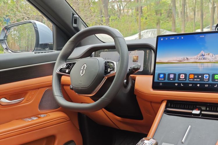 Used Hima AITO M7 2024 1.5T Intelligent Drive 4WD Ultra Version 5 Seats
