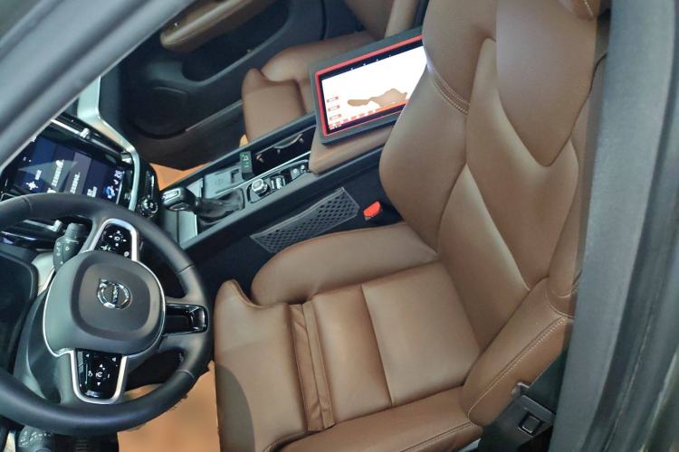 Used Volvo V60 2020 T5 Zhiyuan Luxury Edition
