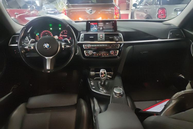 Used BMW 3 Series 2018 320Li Leading Model M Sport Package
