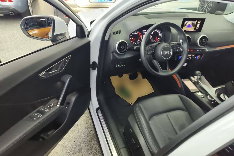 Used Audi Q2L 2022 35 TFSI Fashionable and Elegant Model
