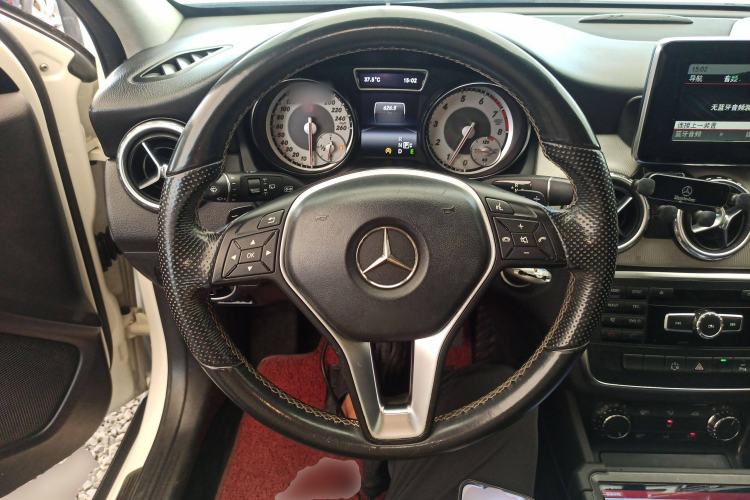 Used Mercedes-Benz GLA 2015 GLA 200 Sport Edition
