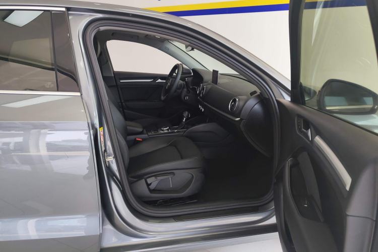 Used Audi A3 2020 Restyled Limousine 35 TFSI Ambition Version China VI
