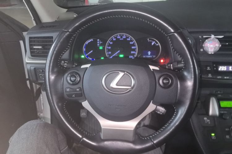 Used Lexus CT 2017 CT200h Elite Edition Solid Color China V Standard