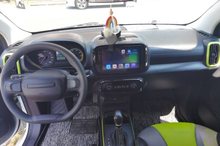 Used Roewe Clever 2021 302 km New Four-Seater Super-Efficient Version
