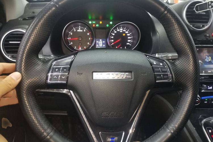 Used Haval H6 2016 Upgraded Model 1.5T Automatic Two-Wheel Drive Elite Version
