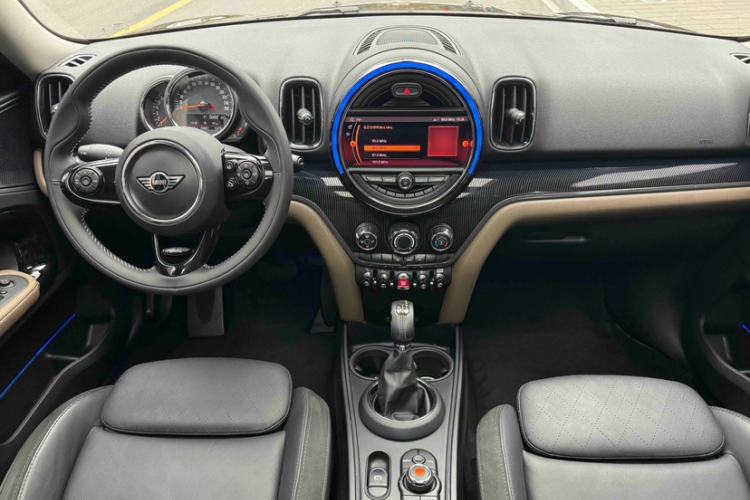 Used  Countryman 2019 1.5T COOPER ALL4 Artist Weekend Travel Edition
