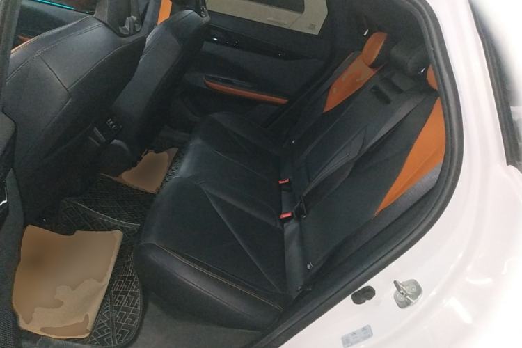 Used Changan UNI-V 2022 1.5T Prestige Version
