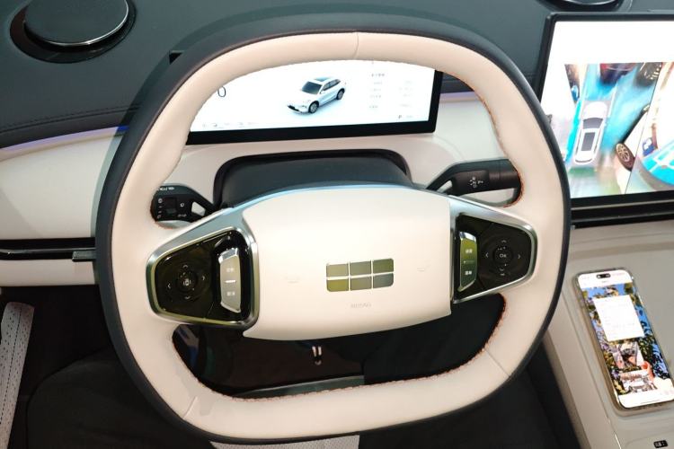 Used Geely Galaxy Galaxy Xingjian 7 EM-i 2025 120km Flagship Edition