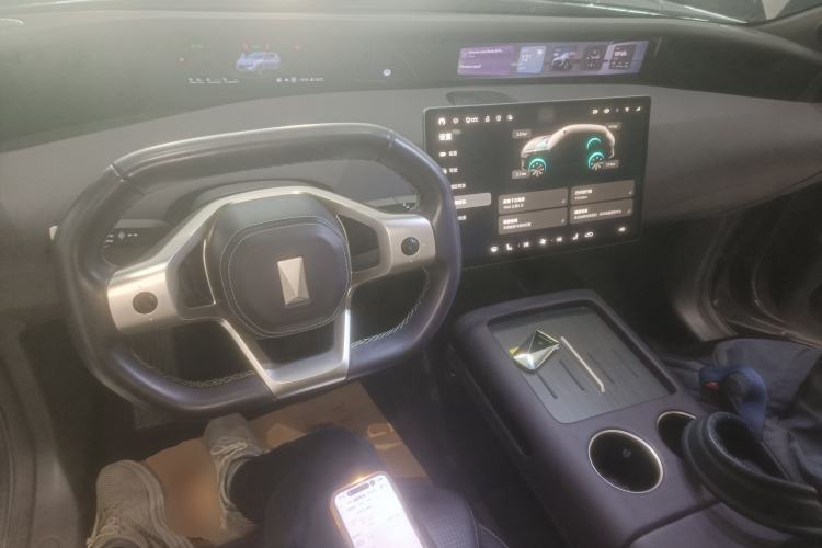 Used  07 2024 Max Extended-Range Edition
