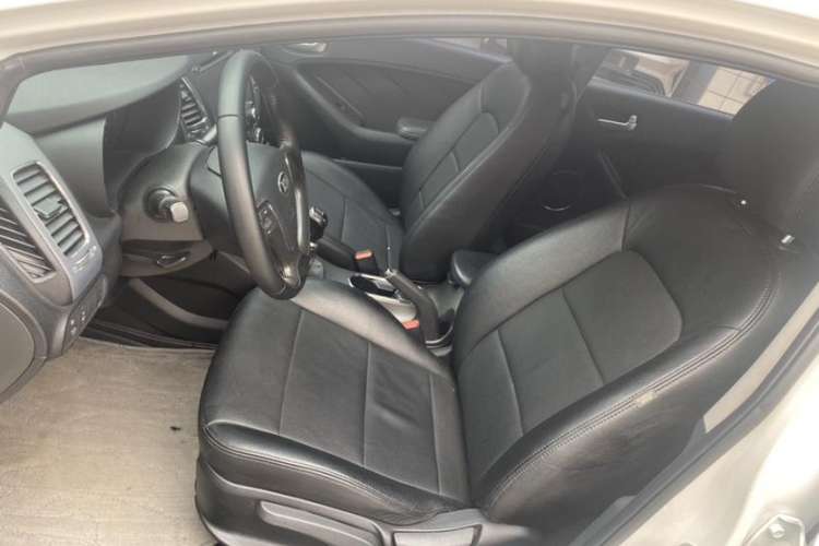 Used Kia K3 2015 1.6L Manual GLS
