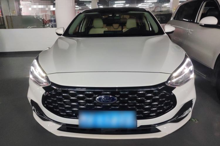 Used Ford Focus 2021 Sedan EcoBoost 180 Automatic Trendy Model