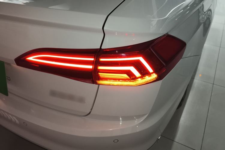 Used Volkswagen Bora 2021 1.5L Automatic Fashionable Smart Connectivity Version
