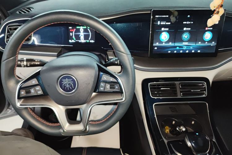 Used BYD Qin PLUS 2021 EV 400KM Luxury Model
