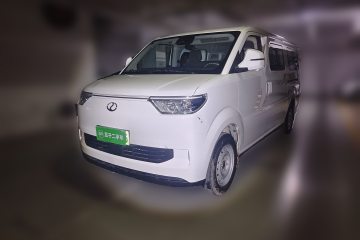 Used Ruichi EC75 2025 Model Passenger Vehicle Smart Driving Ultra-Charging Edition, Pioneer Type I, 52.16 kWh