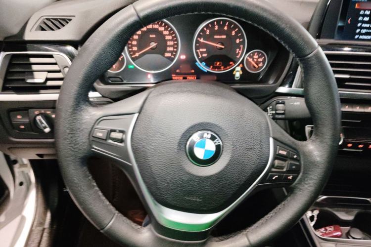 Used BMW 3 Series GT 2018 320i Sport Edition
