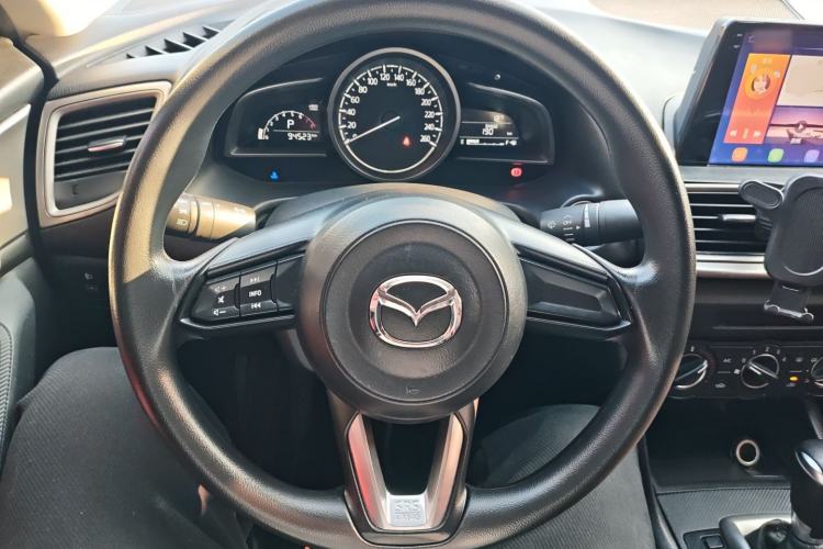 Used Mazda Mazda 3 Axela 2017 Sedan 1.5L Automatic Comfort Model Emission Standard China V