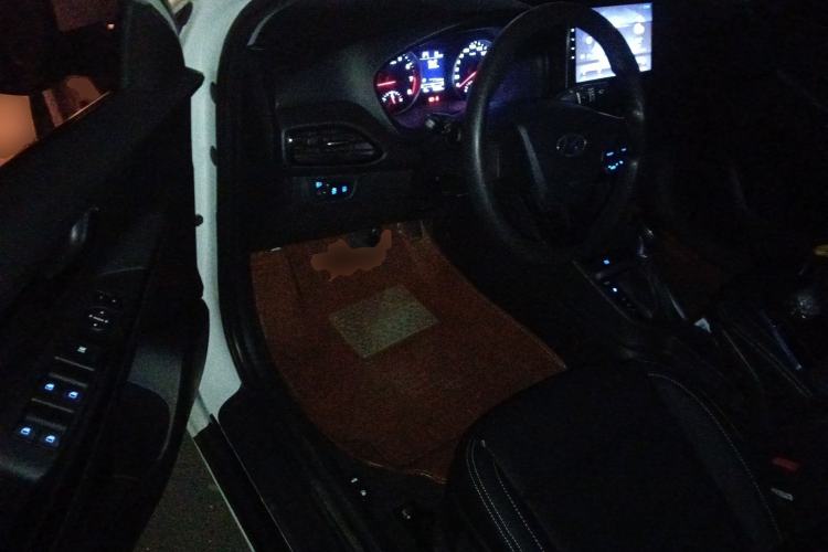 Used Hyundai Celesta 2020 1.6L Automatic GL Enjoyable Edition