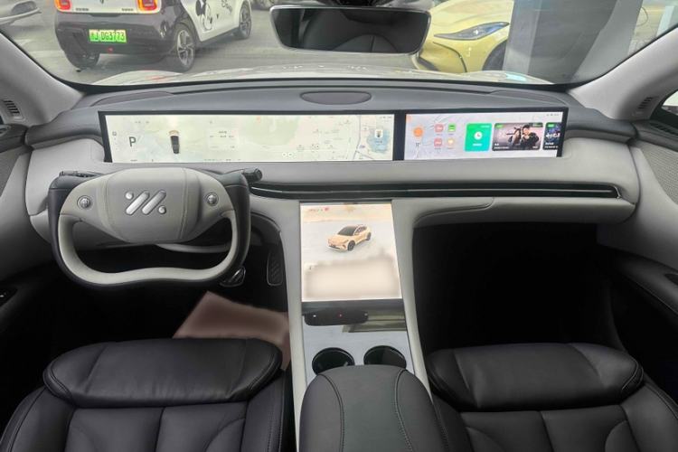 Used  LS7 2023 77 kWh Urban Fit Rear-Wheel Drive
