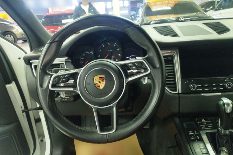 Used Porsche Macan 2017 Macan 2.0T
