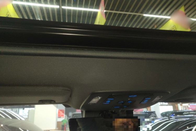 Used Toyota Sienna 2021 2.5L Hybrid Platinum Edition
