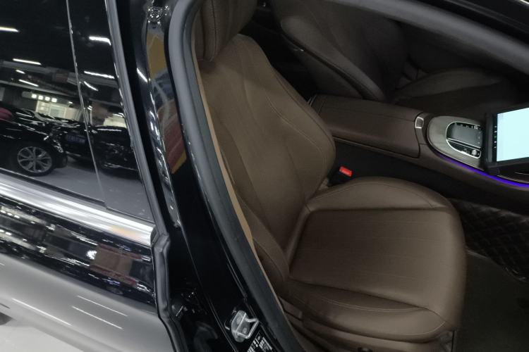 Used Mercedes-Benz E-Class 2022 Revised Version E 300 L Fashion Edition
