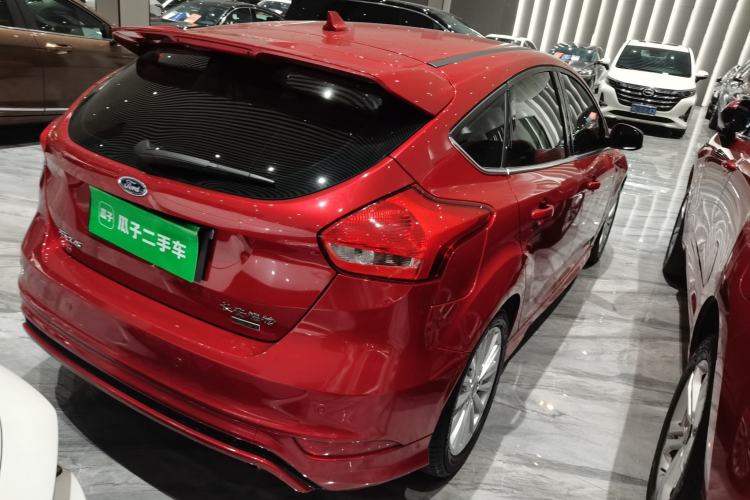 Used Ford Focus 2018 Hatchback Classic EcoBoost 180 Automatic Sport Edition