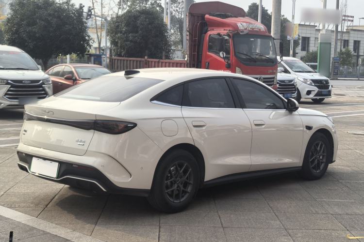 Used BYD Seal 06 New Energy 2025 DM-i Smart Drive 80KM Luxury Model
