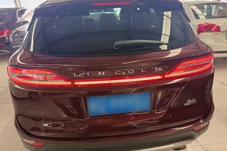 Used Lincoln MKC 2014 2.0T Two-Wheel-Drive Luxury Edition
