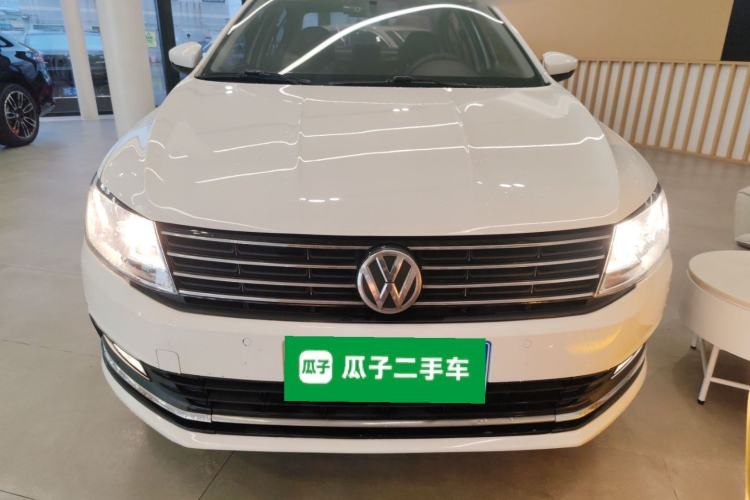 Used Volkswagen Lavida 2015 1.6L Automatic Comfort Edition