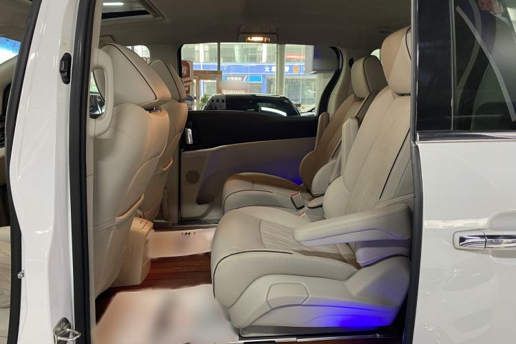 Used Buick GL8 2022 Land Business Class 652T Luxury Model