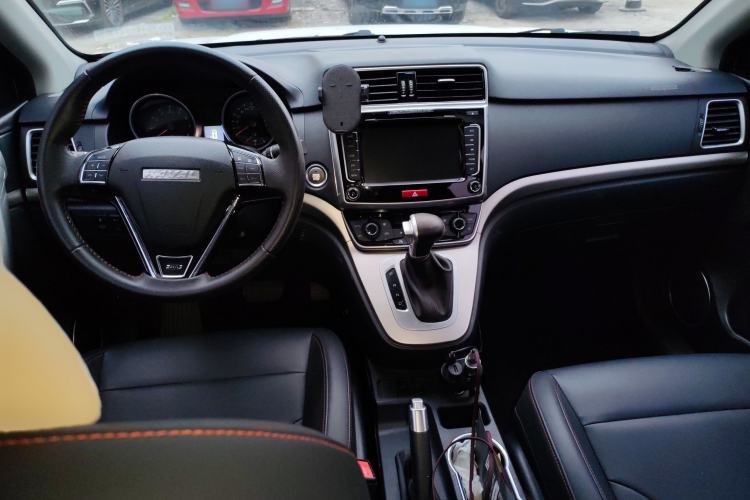 Used Haval M6 2019 1.5T DCT Two-Wheel Drive Elite Version China V Standard